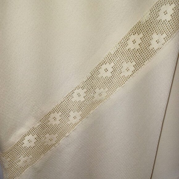 Rachel Roy Asymmetric Lace Trim Top Womens L Cream Soft Feminine Romantic - Picture 3 of 7